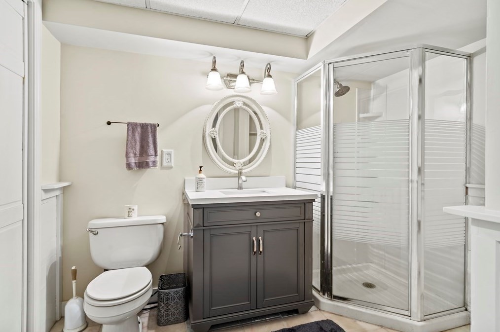 83 Main St, Southborough MA  01772-1225 exterior