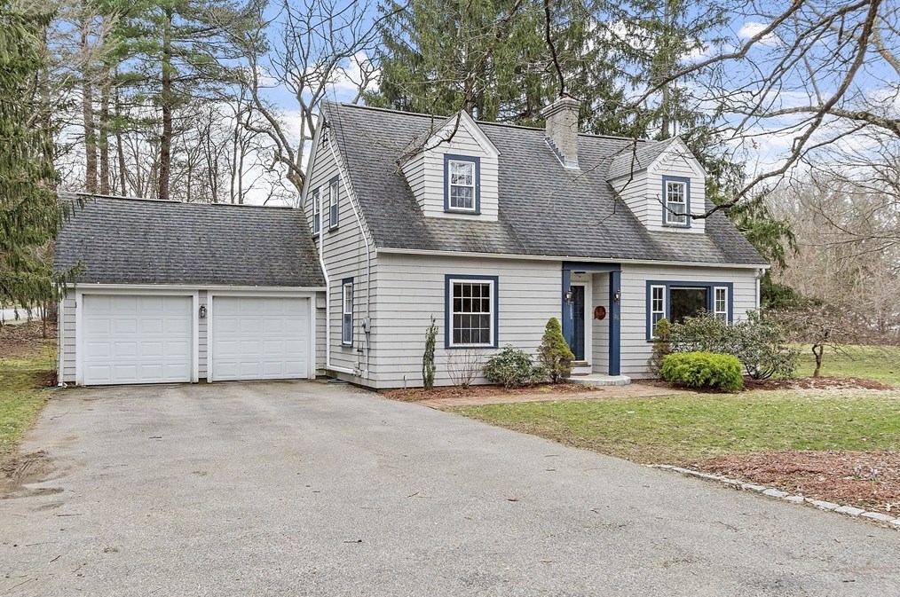 26 Rice Ave, Northborough, MA 01532