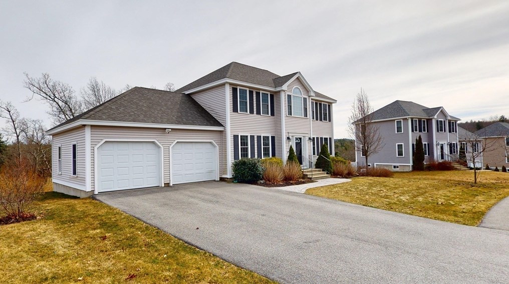 90 Joel Scott Dr, Holden, MA 01520-4001