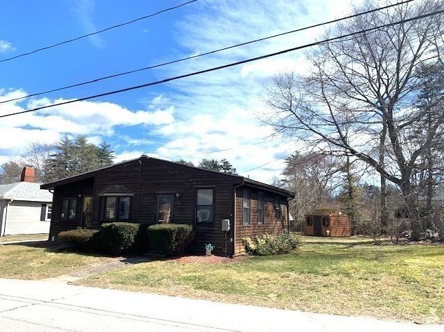 34 Knowlton St, Hamilton, MA 01982 exterior