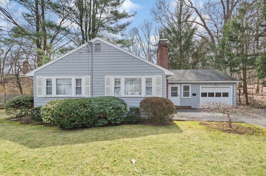 18 Evergreen Rd, Needham, MA 02494 exterior