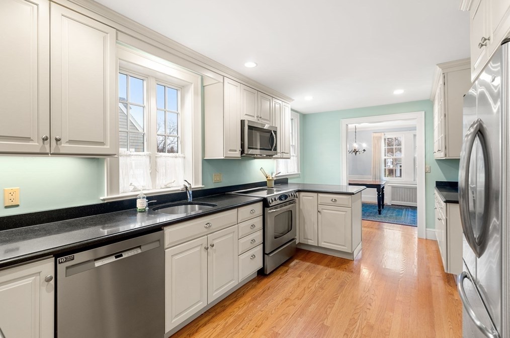 16 Corning St, Beverly MA  01915-3608 exterior