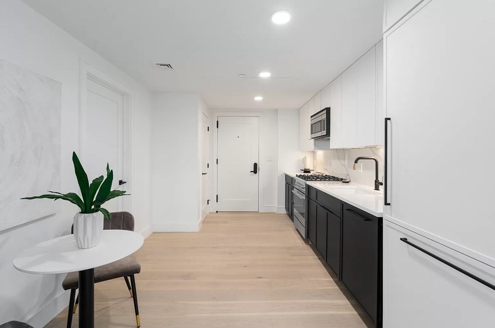 50 Leo M Birmingham Pkwy #507, Boston, MA 02135