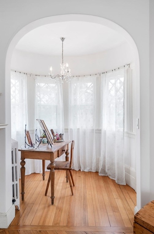 279 Nahant Rd, Nahant MA 01908-1341 exterior