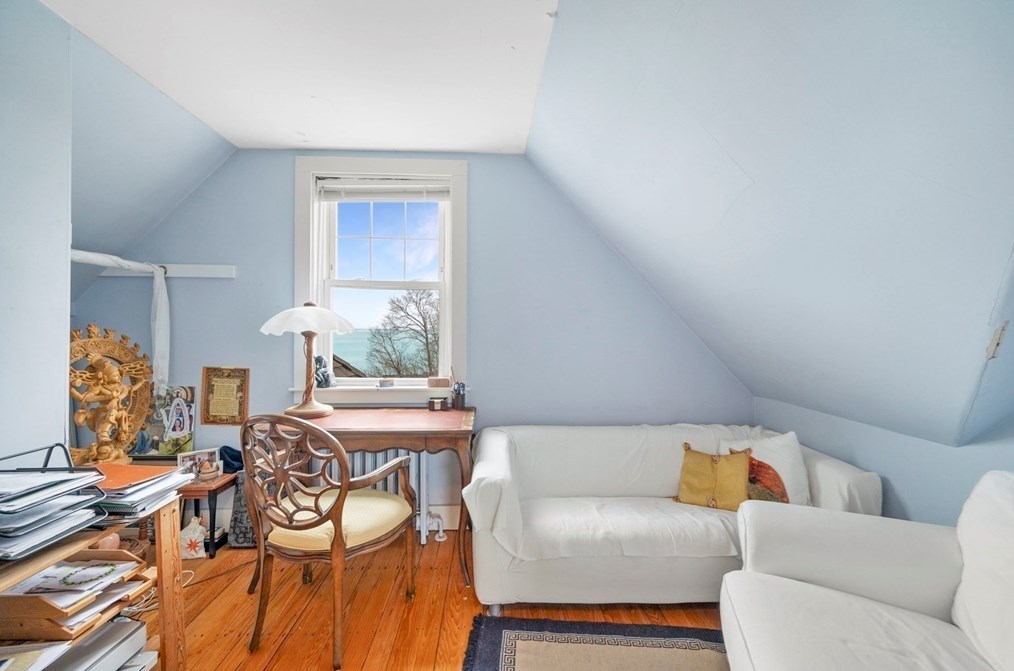 279 Nahant Rd, Nahant MA 01908-1341 exterior