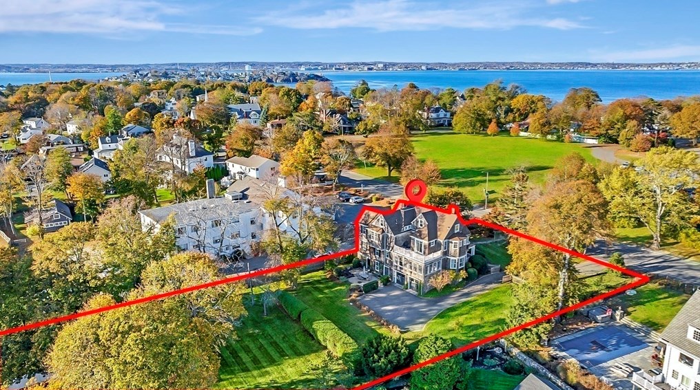 279 Nahant Rd, Nahant MA 01908-1341 exterior