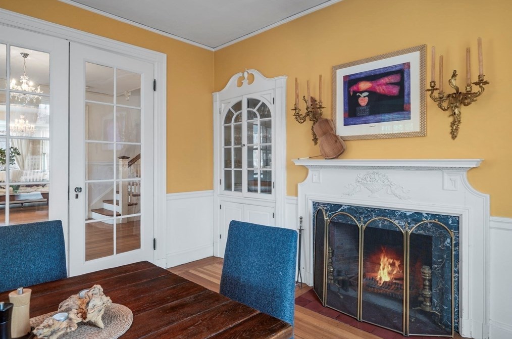 279 Nahant Rd, Nahant MA 01908-1341 exterior