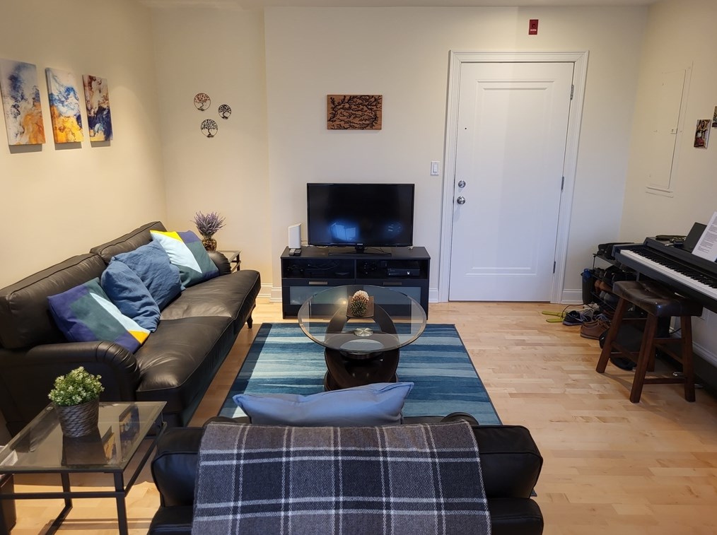 20 Chapel St Apt C807, Brookline, MA 02446