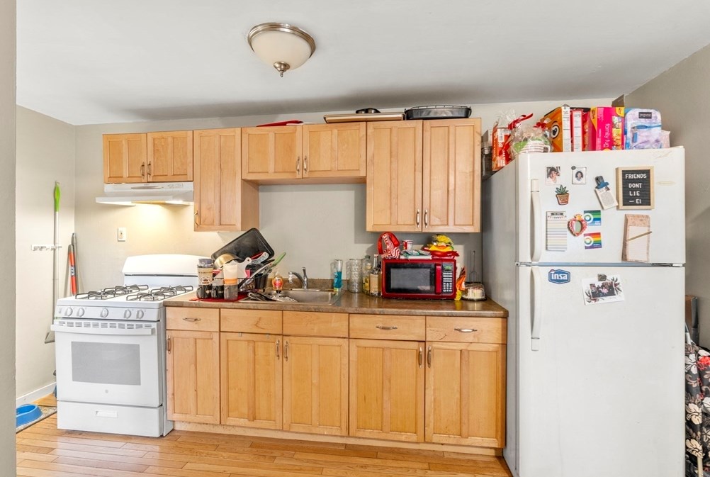 42 Hbr St, Salem MA 01970-5039 exterior