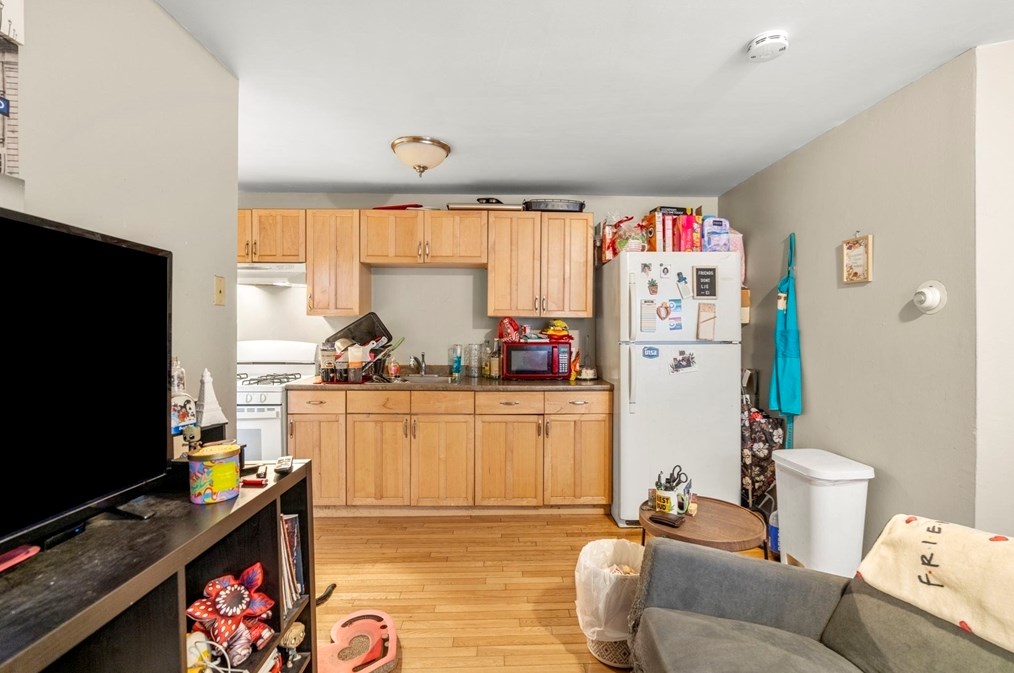 42 Hbr St, Salem MA 01970-5039 exterior