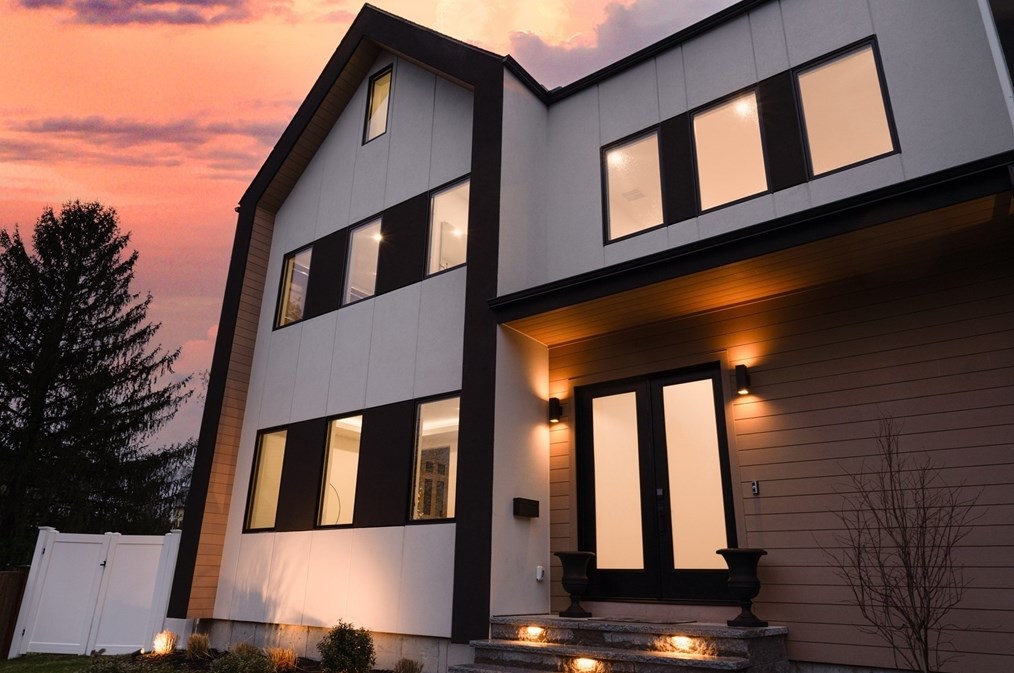 26 Chinian Path, Newton, MA 02459