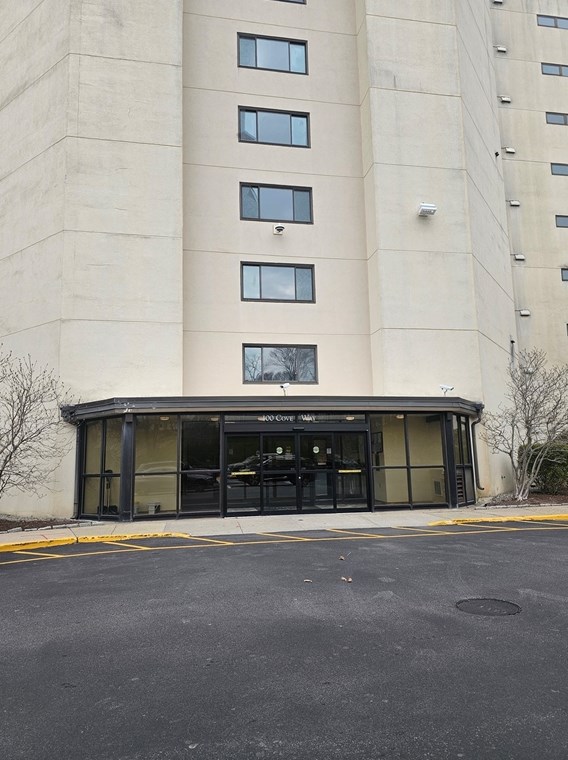 100 Cove Way #406, Quincy, MA 02169