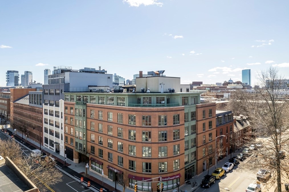 150 Cambridge St, Cambridge MA 02141-1829 exterior