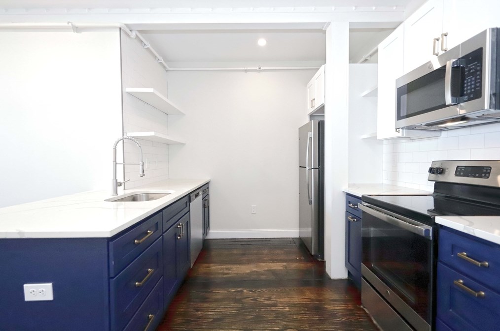 1504 Purchase St #unit 202, New Bedford, MA 02740