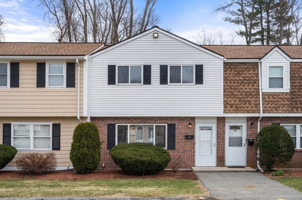 17 Orchard Ave #d, Haverhill, MA 01830