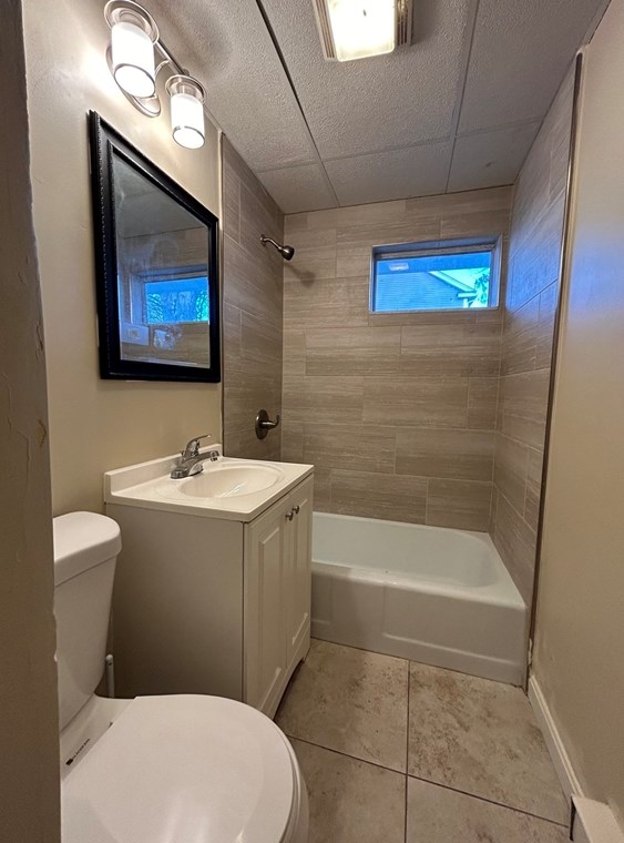 63 Warner Ave, Worcester MA  01604-3153 exterior