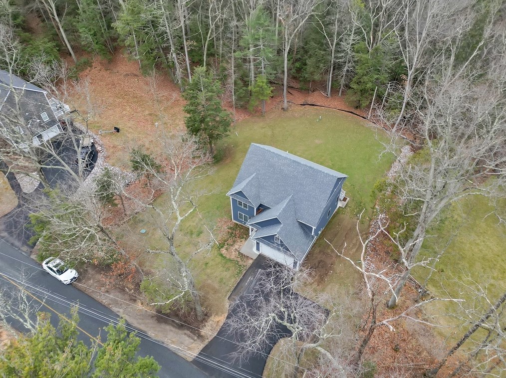 61 New Boston, Sturbridge, MA 01566