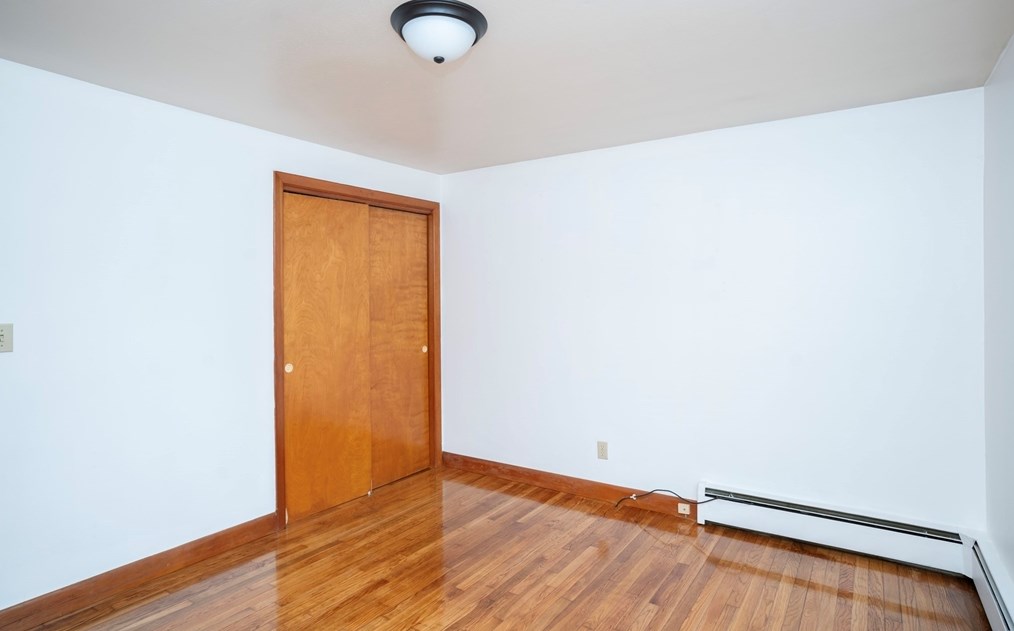 2278 County St, Taunton MA 02780-3509 exterior