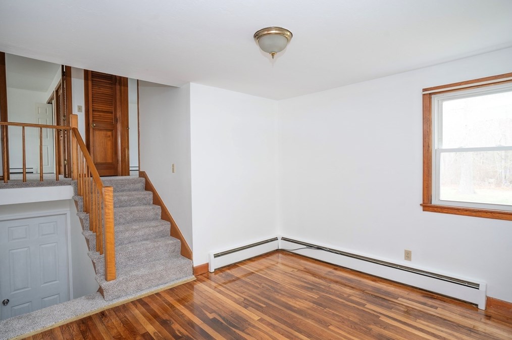 2278 County St, Taunton MA 02780-3509 exterior