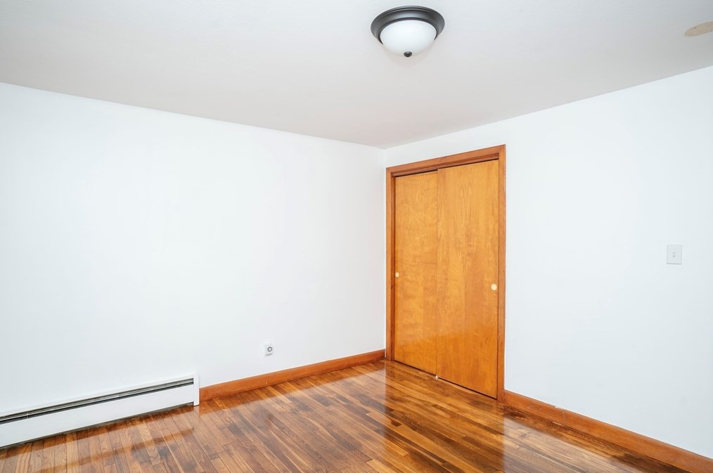 2278 County St, Taunton MA 02780-3509 exterior