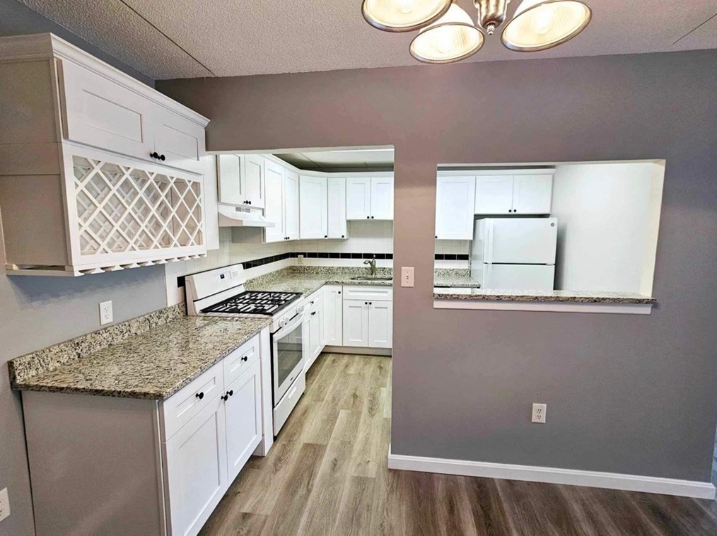 65 Mccormick Ter, Stoughton MA  02072-2479 exterior