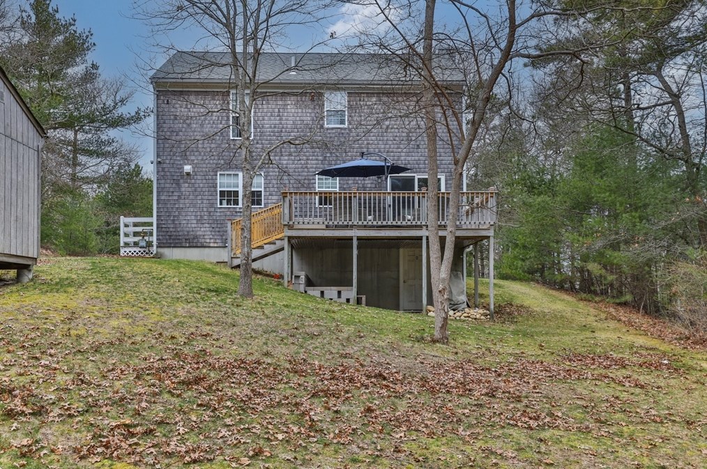 109 Alewife Rd, Plymouth MA  02360-2225 exterior