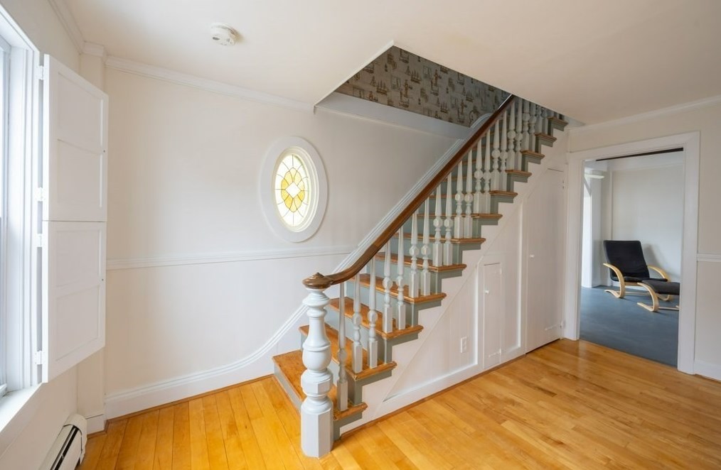 39 Middle St, Fairhaven MA  02719-2941 exterior