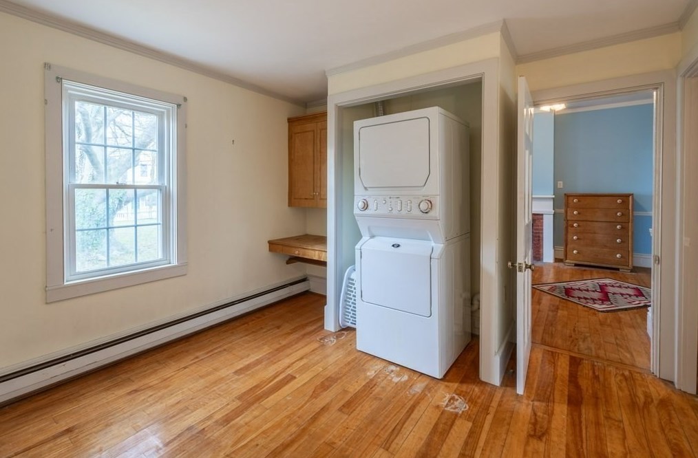 39 Middle St, Fairhaven MA  02719-2941 exterior