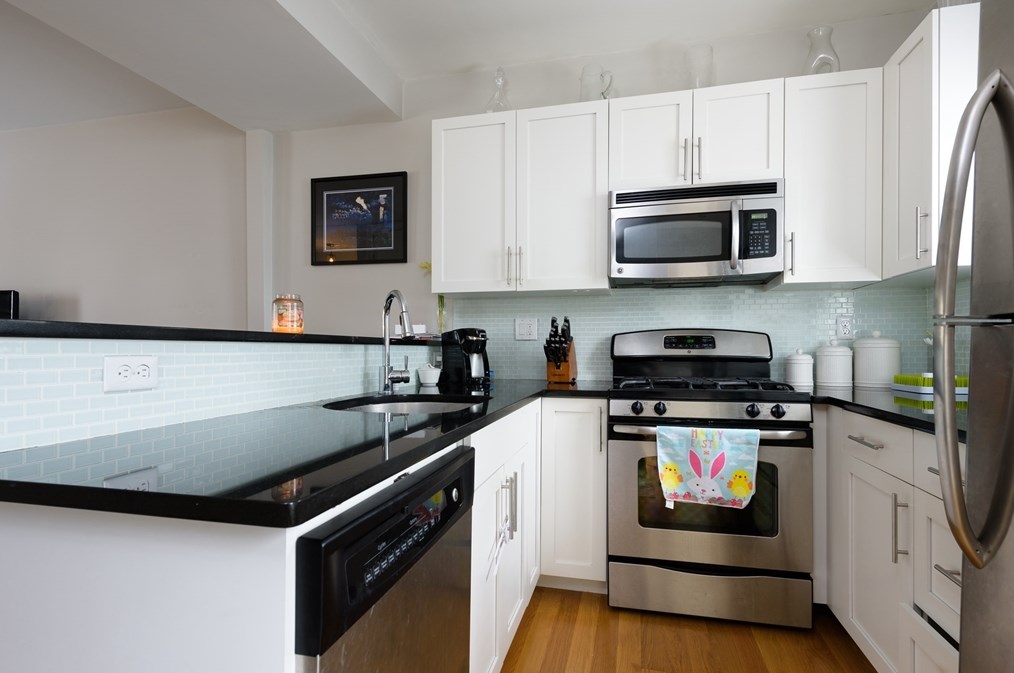 16 Dodge St, Cambridge, MA 02139-2904