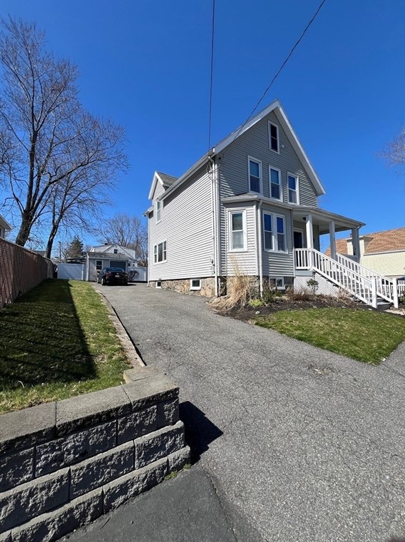 7 Garfield Ave, Saugus, MA 01906 exterior