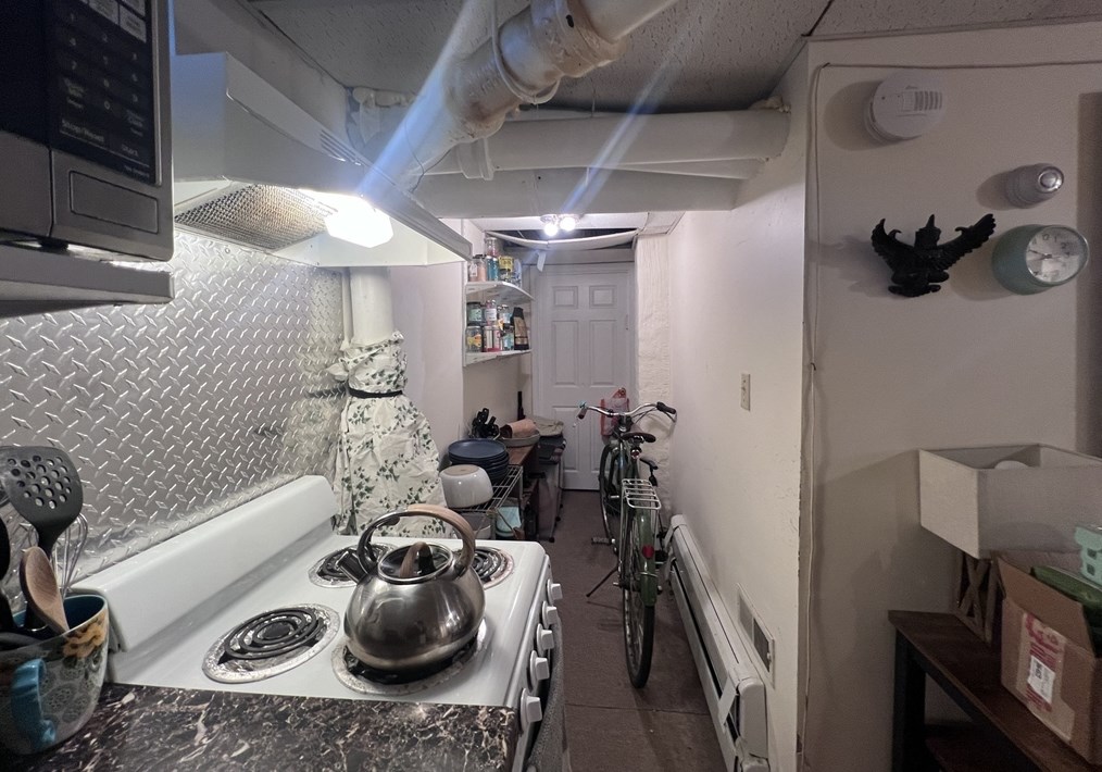 124 Academy Hill Rd #b1, Boston, MA 02135