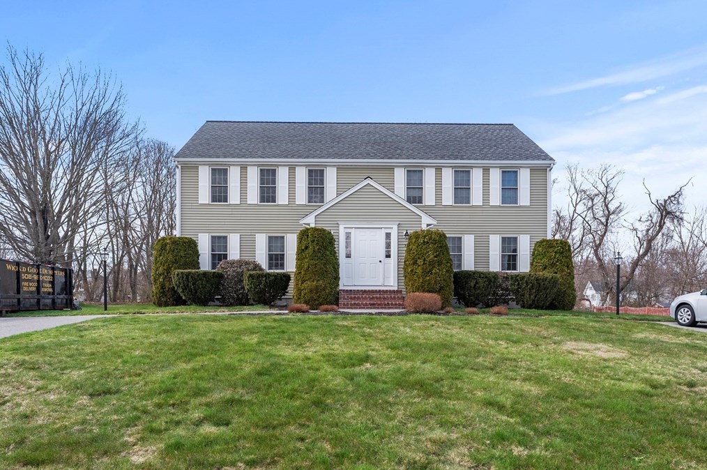 30 Miranda Way #30, East Bridgewater, MA 02324