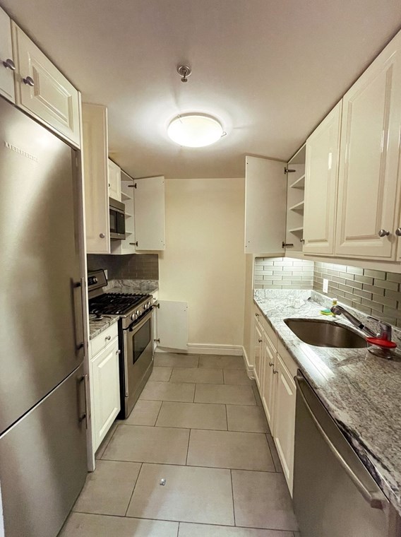 3 Avery St, Boston MA  exterior