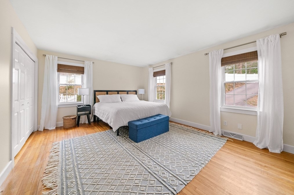 26 Black Cat Rd, Plymouth MA  02360-3506 exterior