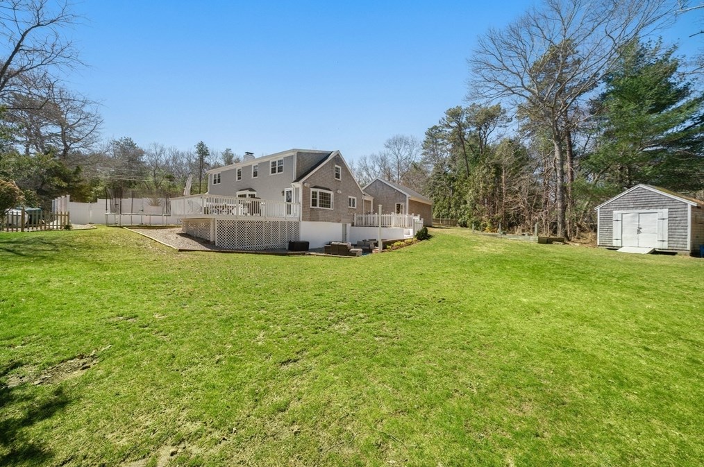 26 Black Cat Rd, Plymouth MA  02360-3506 exterior