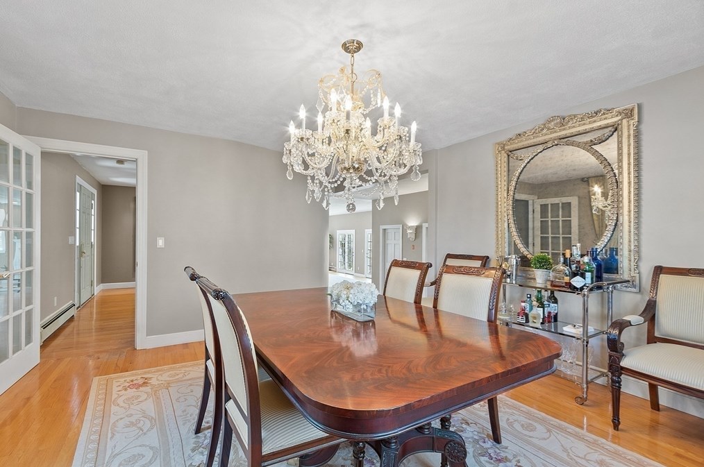 56 Louise Rd, Braintree MA 02184-5902 exterior