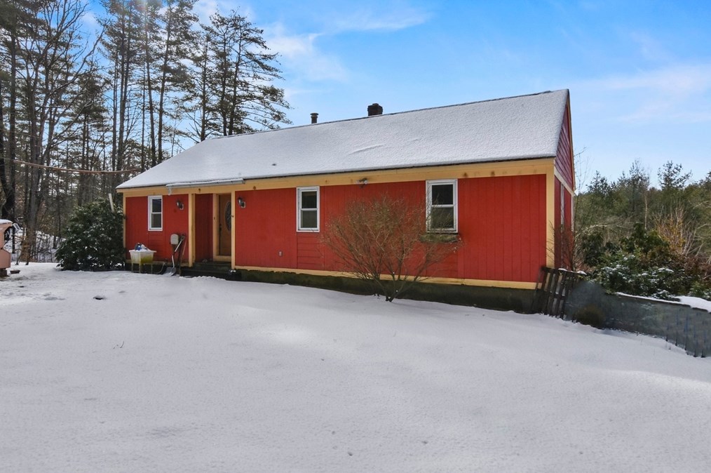 42 Butterworth Rd, Orange, MA 01364