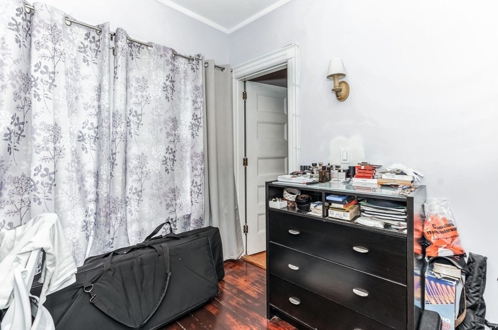 35 Somerset St, Worcester MA  01609-2110 exterior