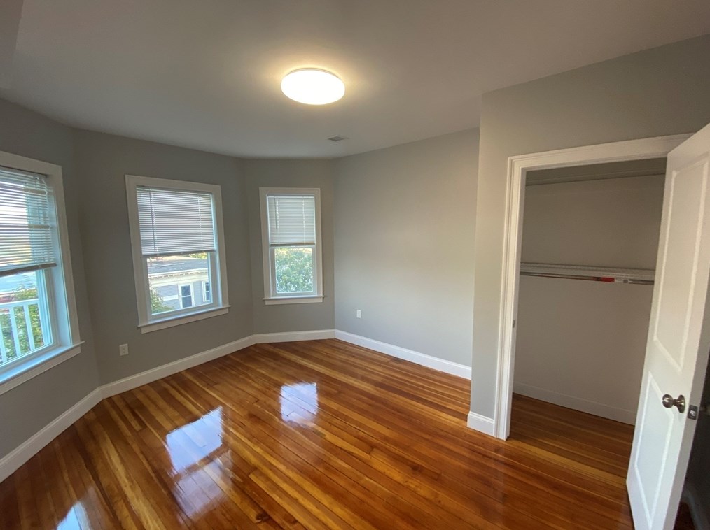 27 Juliette St, Boston MA exterior