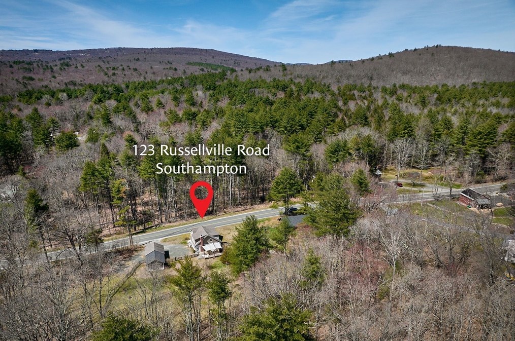 123 Russellville Rd, Southampton MA  01073-9508 exterior