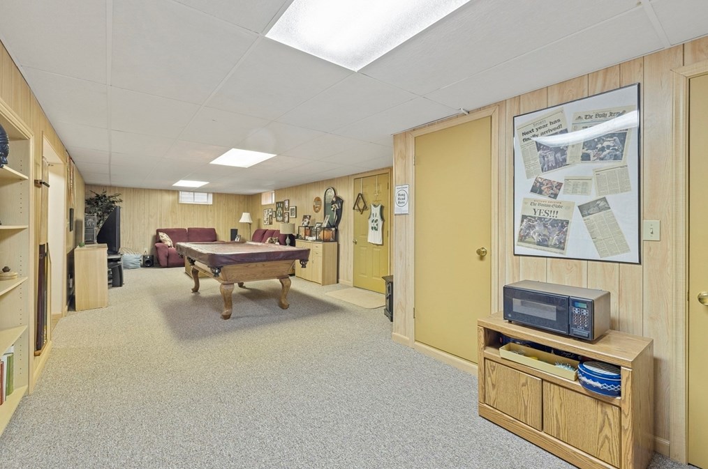 16 Lynn End Rd, Lynn MA  01904-1120 exterior