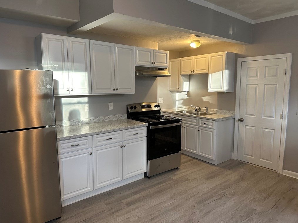 35 Grammont Rd #b, Worcester, MA 01607