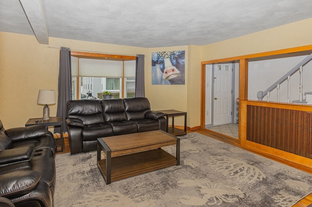 13 Harvard St, Gloucester MA  01930-2508 exterior