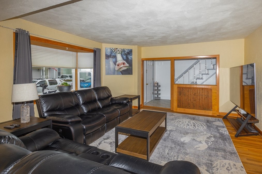 13 Harvard St, Gloucester MA  01930-2508 exterior