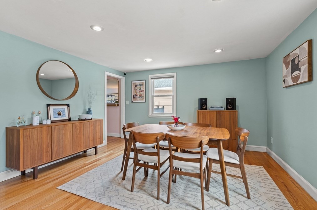 44 Tobin Rd, Boston MA  02132-6218 exterior
