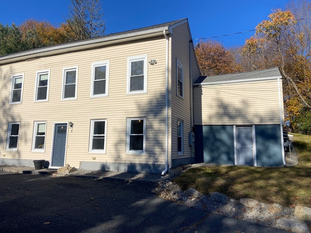 3 Central Square, West Upton, MA 01568