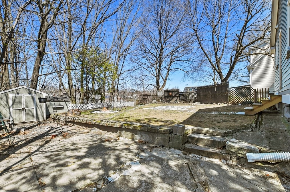 34 Linwood Ave, Methuen MA 01844-5917 exterior