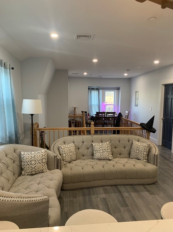 4045 Washington St #3, Boston, MA 02131