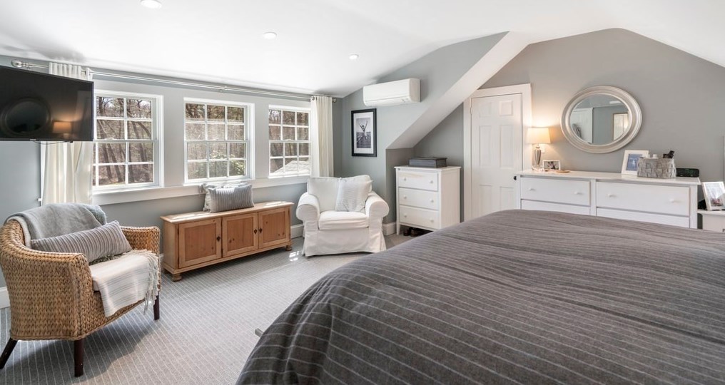 111 Alden St, Duxbury MA 02332-3836 exterior