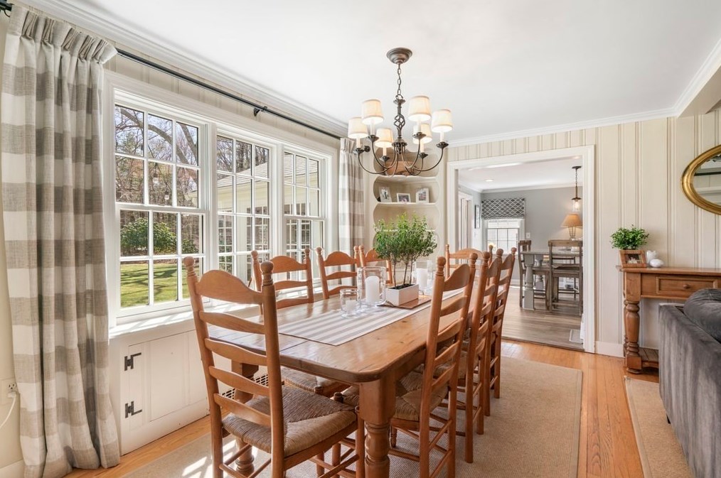 111 Alden St, Duxbury MA 02332-3836 exterior